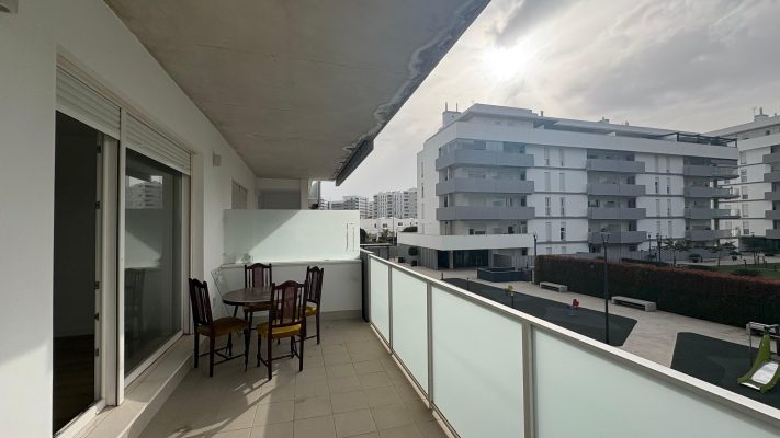 Piso en alquiler en Entrenúcleos (Sevilla)